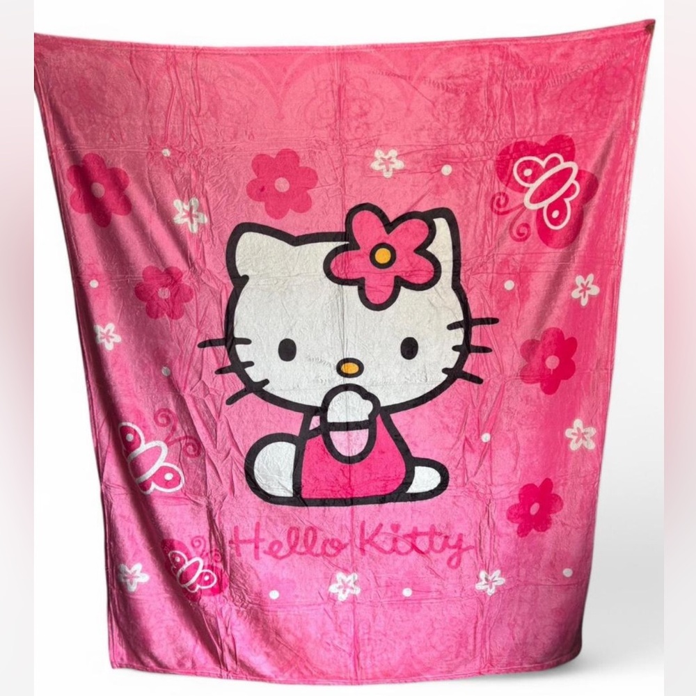 Hello Kitty Pink Blanket